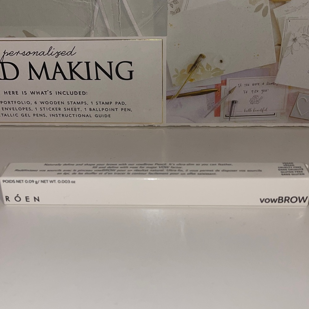 Roen beauty Vowbrow